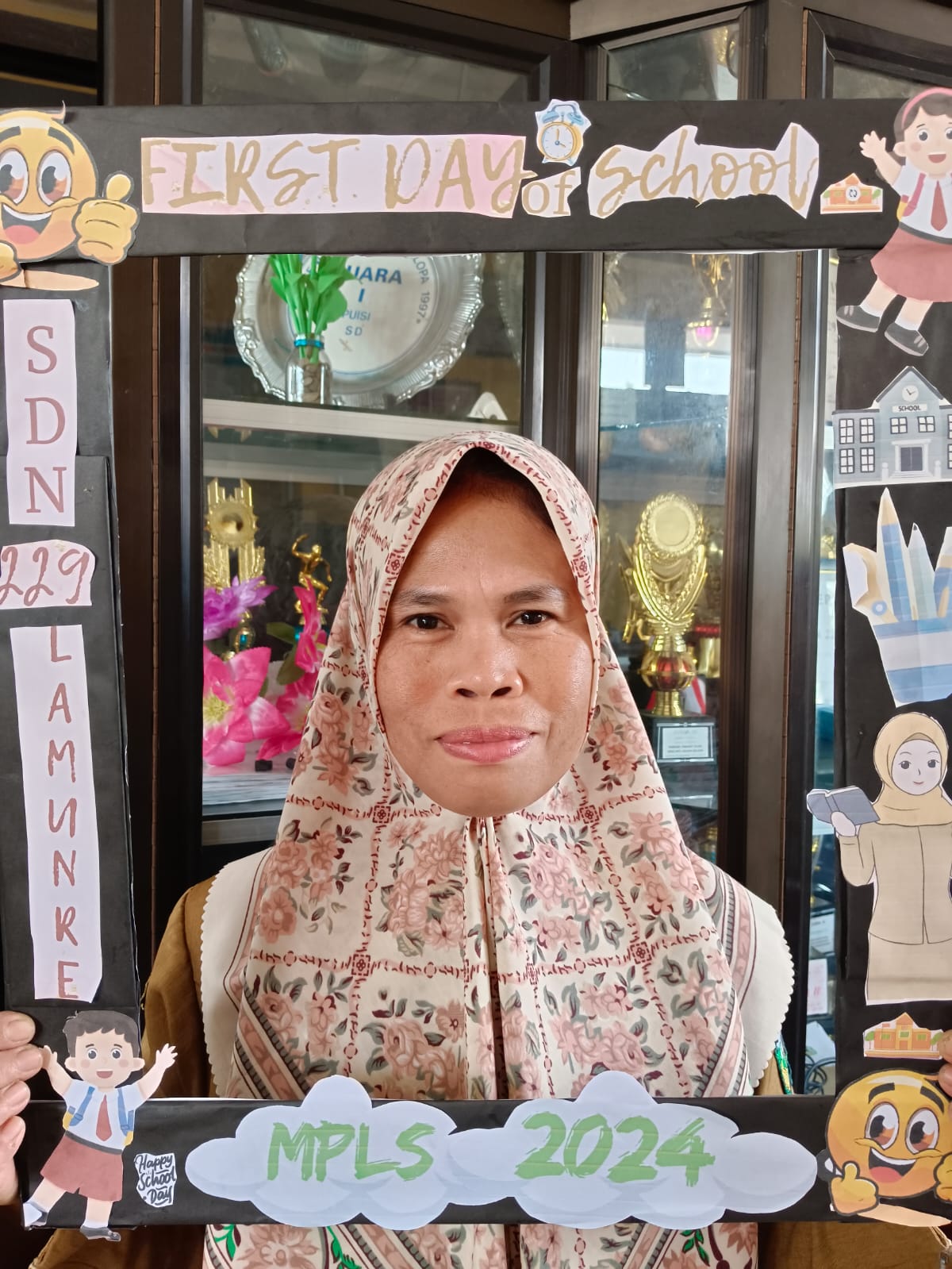 HASRIANI, S.Pd